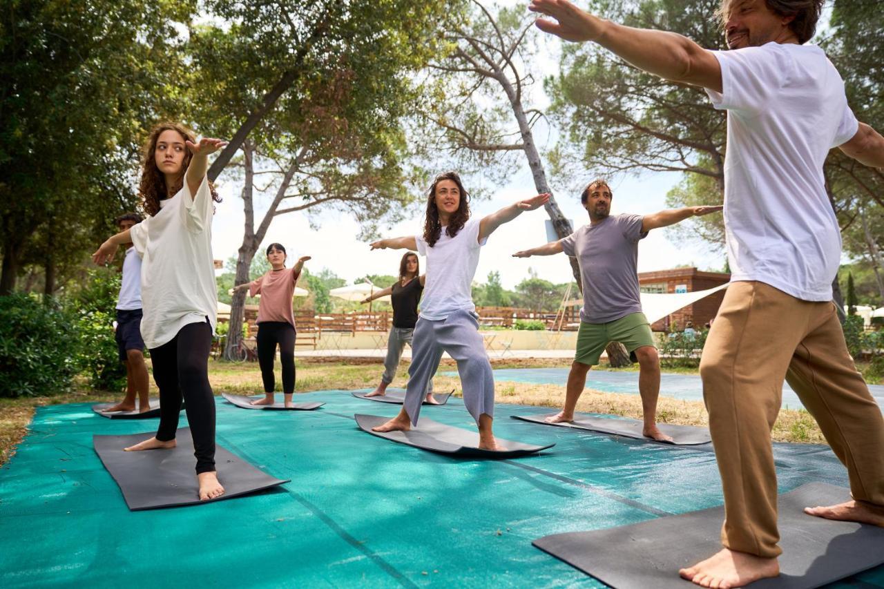 Camping Campo Dei Fiori Vada Dış mekan fotoğraf