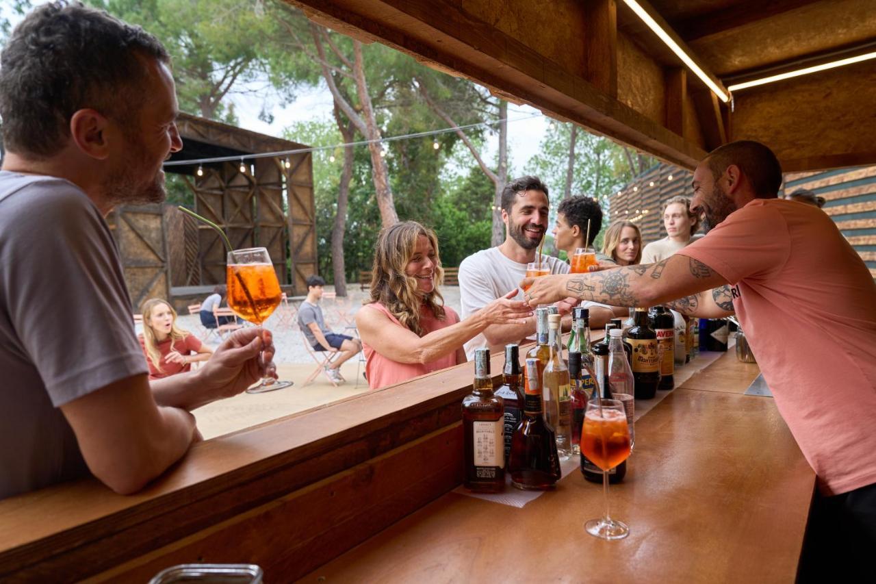 Camping Campo Dei Fiori Vada Dış mekan fotoğraf